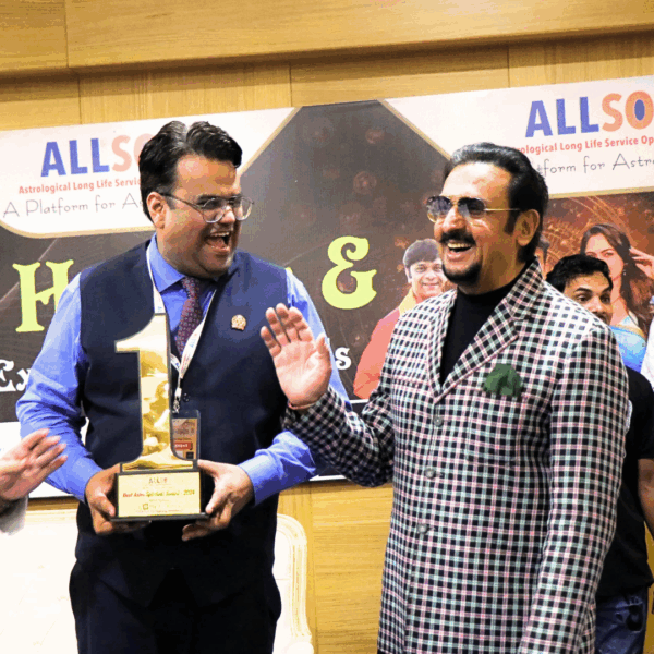 Ashish Kumar Agarwal with Bollywood villain Gulshan Grover